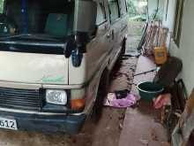 Toyota HIACE 1984 Van