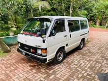 Toyota HIACE 1987 Van