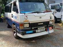 Toyota HIACE 1987 Van