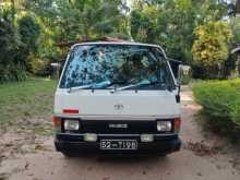 Toyota HIACE 1988 Van