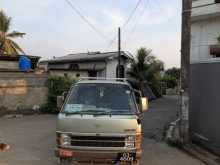 Toyota HIACE 1988 Van