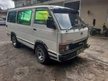 Toyota HIACE 1988 Van