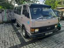 Toyota HIACE 1988 Van