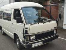 Toyota Hiace 1988 Van