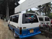 https://riyasewana.com/uploads/toyota-hiace-1989-1120322612963.jpg