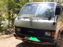 Toyota HIACE 1989 Van
