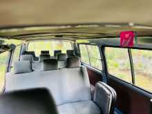 https://riyasewana.com/uploads/toyota-hiace-1989-239101612674.jpg