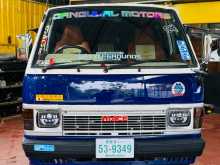 Toyota HIACE 1989 Van