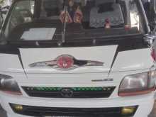 Toyota Hiace 1991 Van