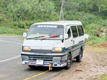 Toyota HIACE 1991 Van