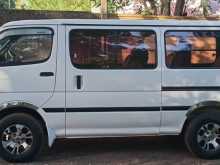 https://riyasewana.com/uploads/toyota-hiace-1991-310305412454.jpg