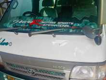 Toyota HIACE 1994 Van