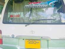 https://riyasewana.com/uploads/toyota-hiace-1994-243020612502.jpg
