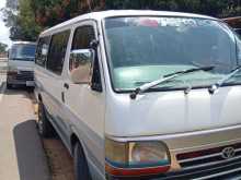 Toyota HIACE 1994 Van