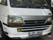 Toyota HIACE 1999 Van