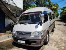 Toyota Dolphin Grand Cabin 1999 Van