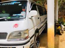 https://riyasewana.com/uploads/toyota-hiace-2000-2613203612201.jpg