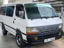 Toyota HIACE 2003 Van