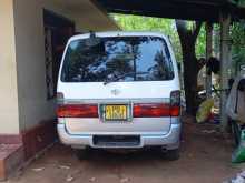 https://riyasewana.com/uploads/toyota-hiace-2003-612500412572.jpg
