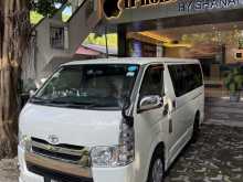 Toyota KDH 200 GL 2007 Van