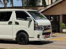 Toyota HIACE 201 Super GL 2012 Van