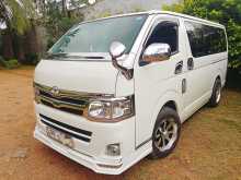 Toyota Hiace 2010 Van