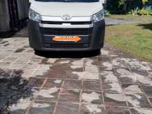 Toyota HIACE 2025 Van