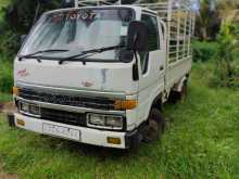 Toyota Hiace 2002 Lorry