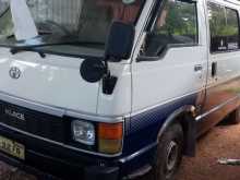 Toyota HIACE 1984 Van