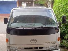 Toyota Hiace 1997 Crew Cab