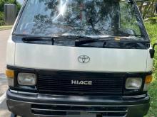 Toyota HIACE 1987 Van