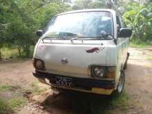 Toyota HIACE 1983 Van