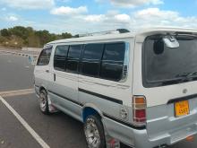 Toyota Hiace 1990 Van