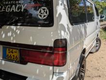 Toyota HIACE 1989 Van