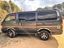 Toyota HIACE 1992 Van