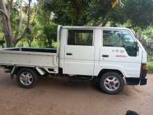 https://riyasewana.com/uploads/toyota-hiace-29723274912.jpg