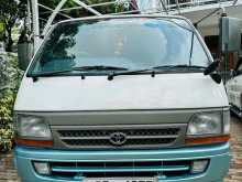 Toyota HIACE 1999 Van