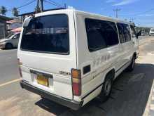 https://riyasewana.com/uploads/toyota-hiace-311493322053.jpg
