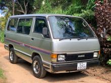 Toyota HIACE 1988 Van