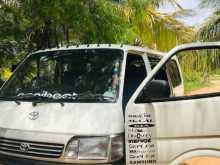 Toyota HIACE 1982 Van