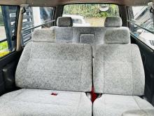 https://riyasewana.com/uploads/toyota-hiace-61135596895.jpg