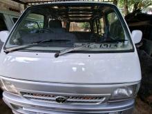 Toyota HIACE 1990 Van