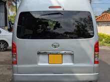 https://riyasewana.com/uploads/toyota-hiace-8103659175.jpg