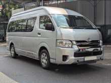 Toyota Hiace 2005 Van