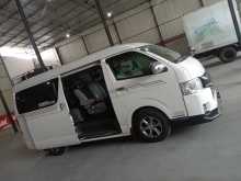 https://riyasewana.com/uploads/toyota-hiace-8113956263.jpg