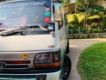 Toyota HIACE 1993 Van