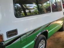 https://riyasewana.com/uploads/toyota-hiace-82236436895.jpg