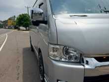 Toyota HIACE 2007 Van