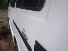 https://riyasewana.com/uploads/toyota-hiace-cell-2151526274.jpg