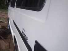 https://riyasewana.com/uploads/toyota-hiace-cell-30104515514.jpg